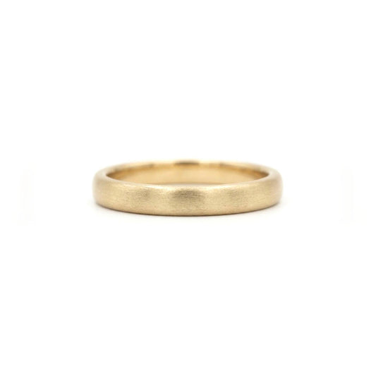 Gold ring cast and made in St Ives, Cornwall in nature. Shem Hake Jewellery. 
